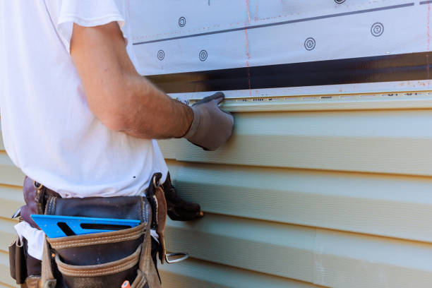 Trusted Storm Damage Siding Repair service in Lake Zurich, IL - Creative Siding